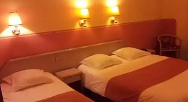 Трёхместный номер Standard Splendid Hôtel