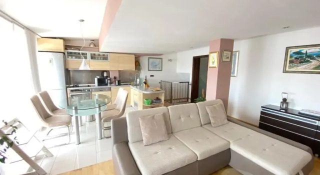 Апартаменты с балконом Apartment Sirius