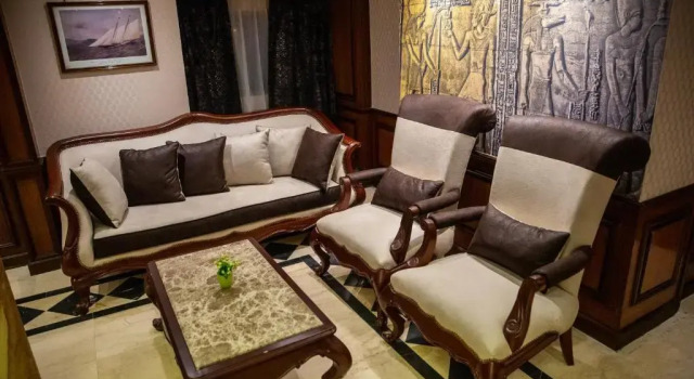 Champollion II 5 Stars Nile cruise, Rezervovat Hotel Hotely v Kena se snídaní, Snídaně