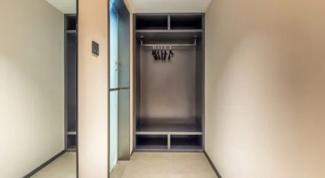 Люкс Jinjiang Inn Tianshui Qin'an Railway Station Hotel