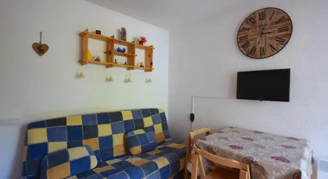 Studio Bernex, 2 pièces, 4 personnes - FR-1-498-76, Забронировать Отель Бернекс Южный берег Женевского озера