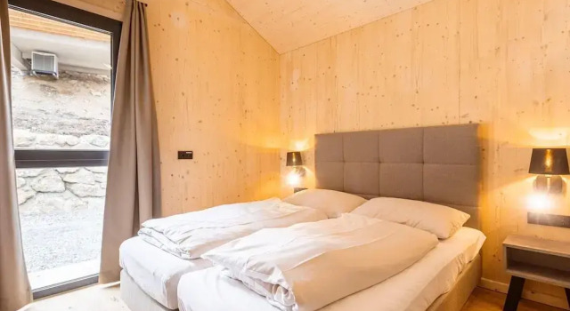 Attractive Chalet Sauna & Hottub, Rezerwuj Chalet Hotele w Karyntia z parkingiem, Parking