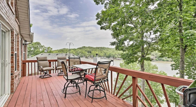 Private Boat Slip, Dock: Waterfront Lake Ozark Gem