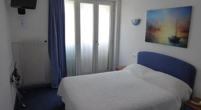 Hotel Cyrnea, Book Hotel Pietranera Cap Corse
