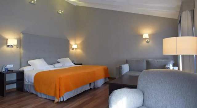 Полулюкс Hotel Termas Balneario Termas Pallares