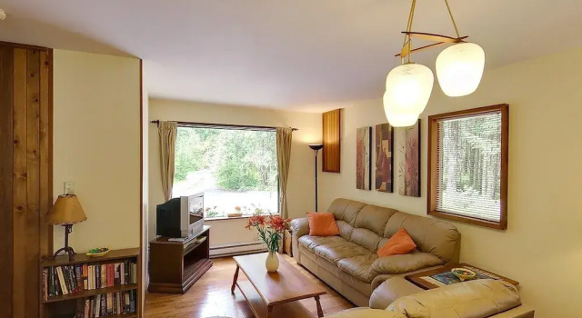 Appartement Cedar Song B & B and Cottage