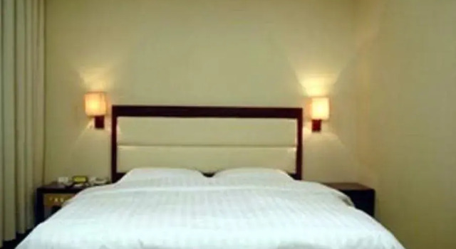 Yidun Hotel Foshan Luocun, Забронировать Отель Фошань Foshan Area