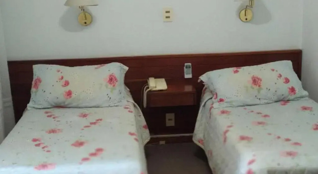 Двухместный номер Standard Hotel Crown