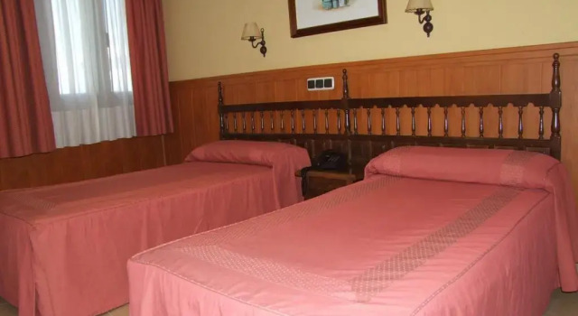Hotel Paula Films Collection, Book Hotel Merida Badajoz Province