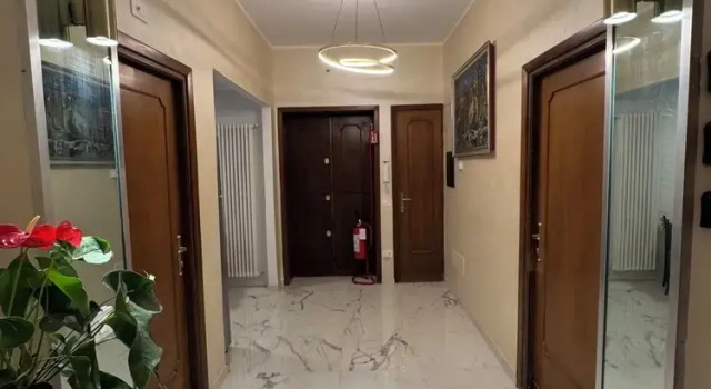 Suite 41, Забронировать Гостевой дом Гостевые дома Рима, рядом с Посольство Российской Федерации в Риме, Гостевой дом