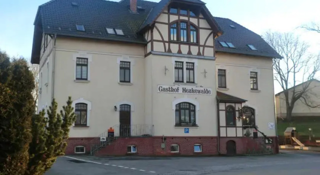 Pension Im Landgasthof Heukewalde, Reserva ahora Hostal o pensión Heukewalde Turingia