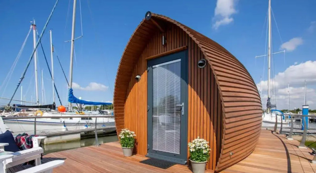 Sea Breeze Ark 900 Boat, Забронировать Отель Отели Исторического графства Суссекса с парковкой, Парковка