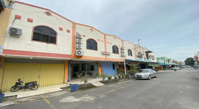Hotel O California, Réserver Hôtel Pembunuh Batam