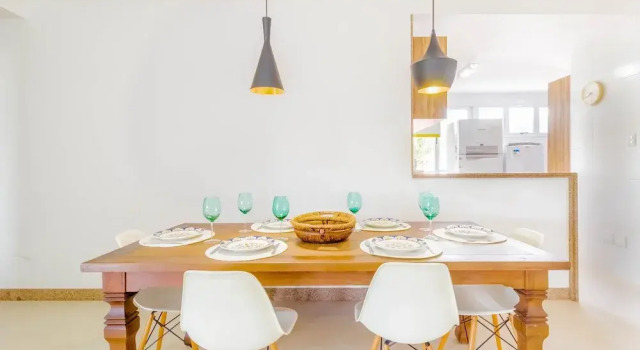 IT39 Excelente Apt 3 Quartos Pé na areia