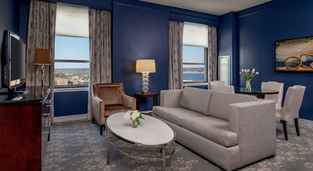 Полулюкс Peoria Marriott Pere Marquette