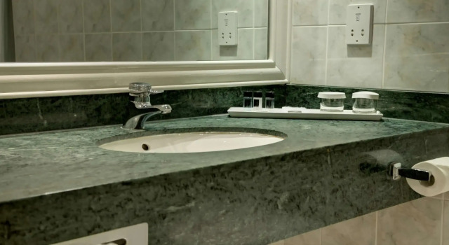 Трёхместный номер Standard Manor Hotel Solihull, BW Signature Collection