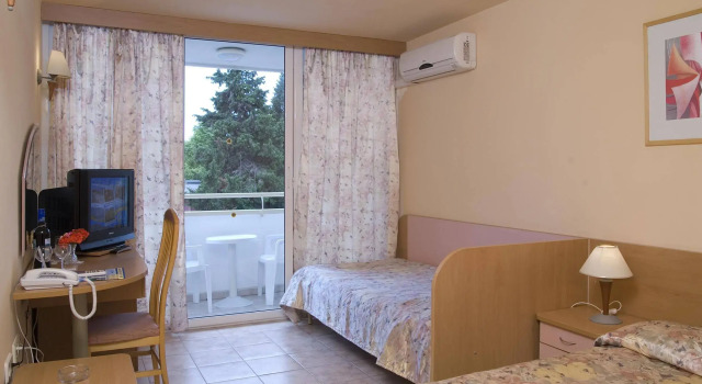 Hotel Oasis