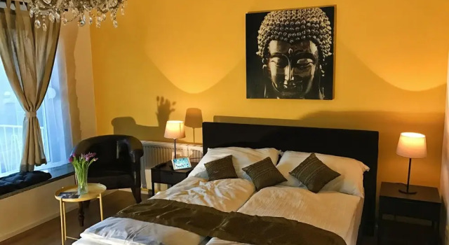Апартаменты c 1 комнатой с балконом и с видом на сад Astoria Apartments