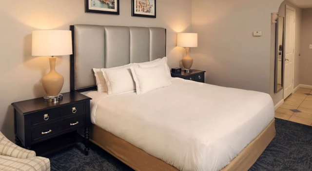 Двухместная студия Mobility/Hearing Accessible with Roll-In Shower Hilton Grand Vacations Club Tuscany Village Orlando