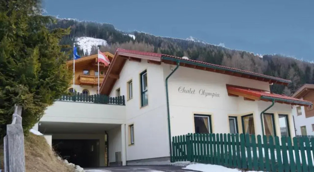 Chalet Olympia, Prenota Chalet Hotel a Tirolo con parcheggio, Parcheggio