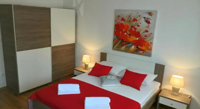 Апартаменты Petra apartment