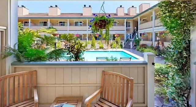 Двухместный номер Standard с балконом Sonoma Valley Inn, Tapestry Collection by Hilton