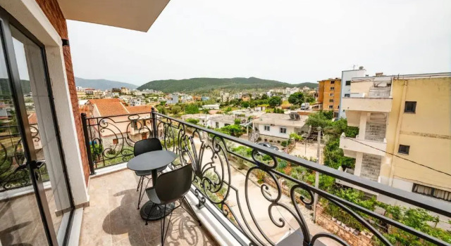 Deluxe Doppel Zimmer mit Balkon und mit Poolblick Area Hotel