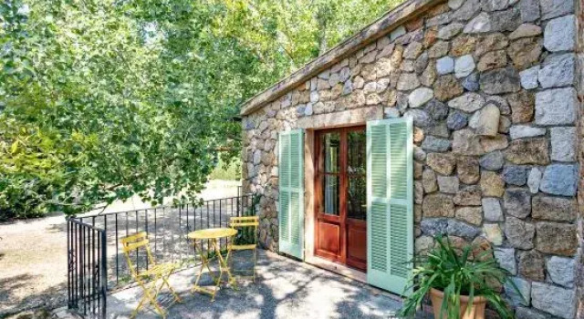 Impressive Retreat near Valldemossa, Book Hotel Valldemossa 
