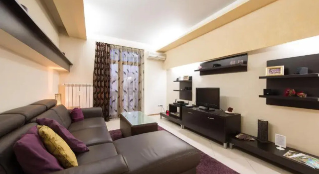 City Apartments, Забронировать Апартаменты/квартира Апартаменты Софии, рядом с Королевский дворец, Апартаменты/квартира