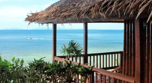 Семейная вилла рядом с пляжем Koh Jum Resort