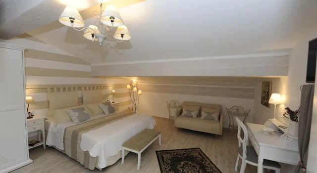 Corte Caselle, Prenota Bed & breakfast Hotel a Sommacampagna con parcheggio, Parcheggio