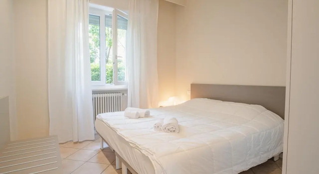 Sweet Lake Apartment - Italian Homing, Забронировать Апартаменты/квартира Сирмионе озеро Гарда