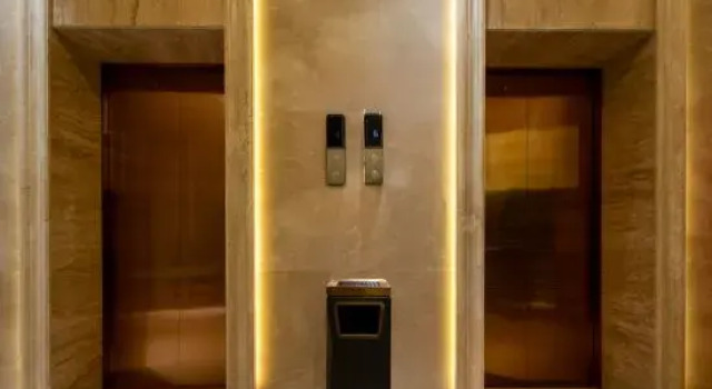 Yinhua Star Hotel (Urumqi CCMALL Times Square), Book Hotel Hotels in Xinjiang with Parking, Parking