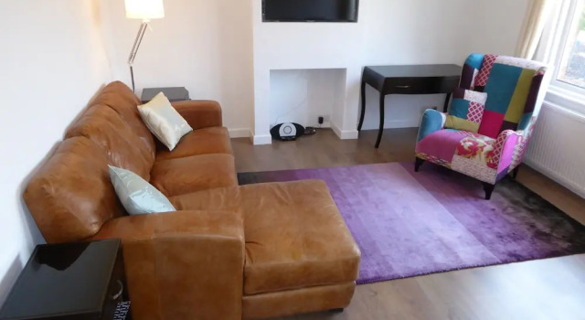 Апартаменты Sunninghill Apartment