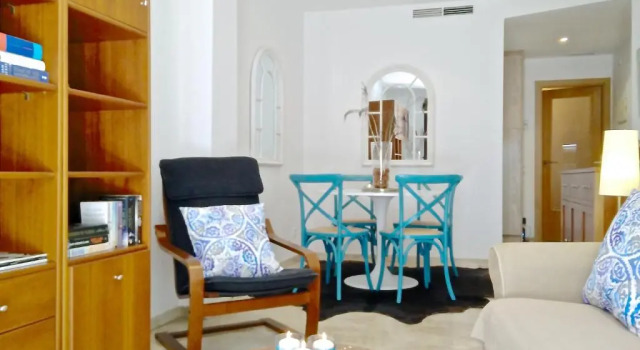 BizFlats Garden House, Забронировать Отель Отели Барселоны 4 звезды, рядом с Museu de Carrosses Fúnebres, 4*