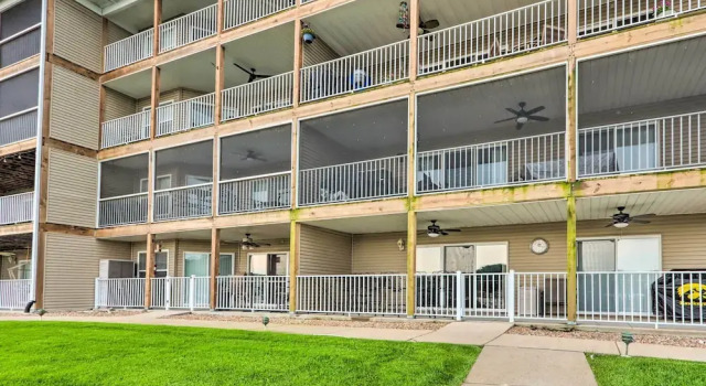 Unwind Poolside! Waterfront Ozarks Condo