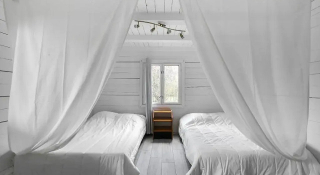 Les Cabanes Parisiennes - Chalets 1h30 from Paris, Rezerwuj Chalet Sainte-Geneviève-des-Bois 