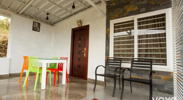 VOYE HOMES Tiyans Castle Vagamon