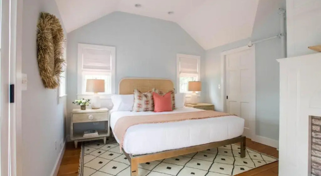 The Bungalow, Book Hostel / Vandrerhjem Hostels i Massachusetts, Hostel / Vandrerhjem