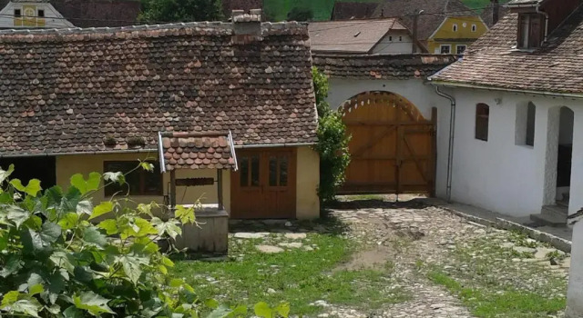 Convivium Transilvania, Rezervovat Hotel Bunesti 