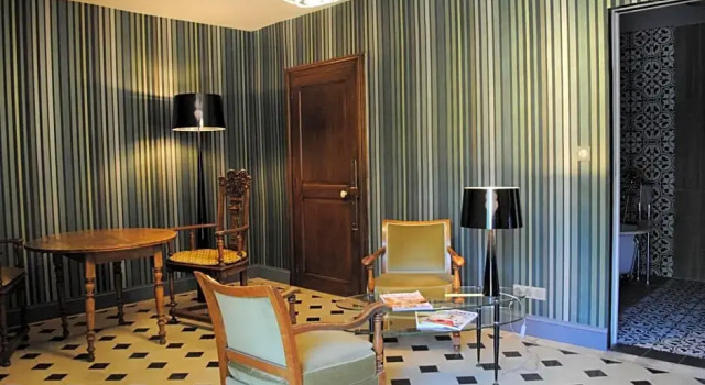 Suite au château - Domaine de la Gavolerie, Réserver Hôtel Bessé-sur-Braye 