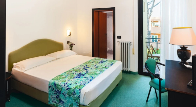 Номер Standard с балконом Hotel Stella
