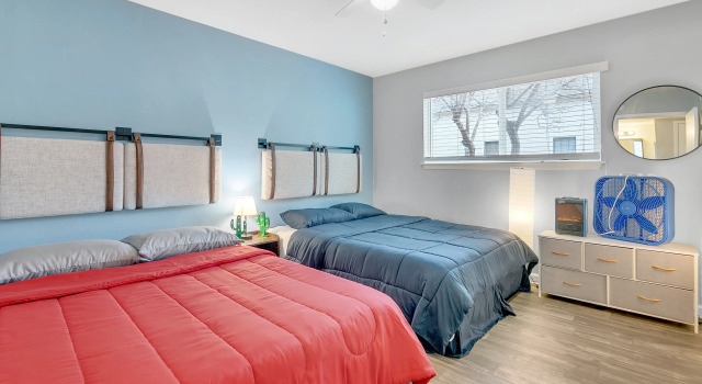Pearl Location ✔Fast Wifi + Free Parking  ✔Modern Living