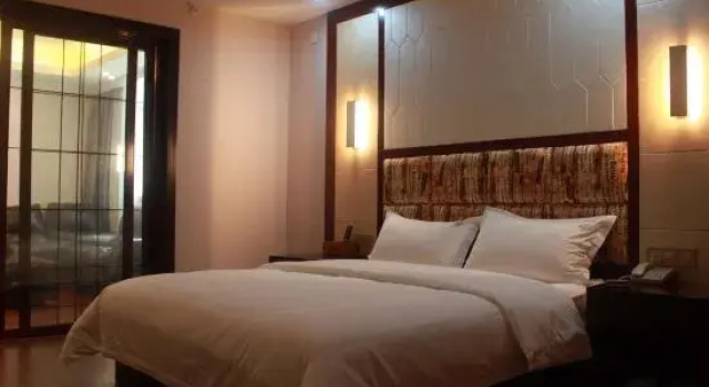 Deluxe suite Pin Hotel