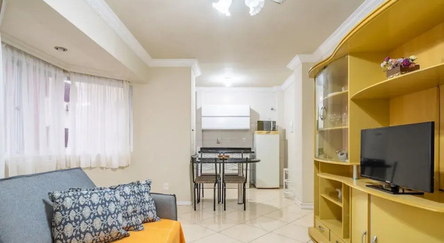 Apt w/ 1 Bedroom 100m fr Praia Central BC - Edg403