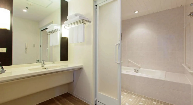 Двухместный семейный номер Standard DoubleTree by Hilton Naha Shuri Castle