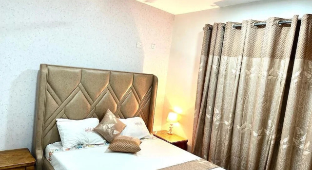 Lux Suites JSB Apartments Bamburi, Rezerwuj Apartament Hotele w Coast Region z parkingiem, Parking