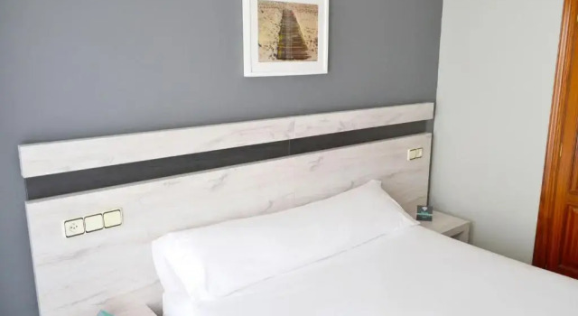 Двухместный номер Economy Alda Puerta Coruña