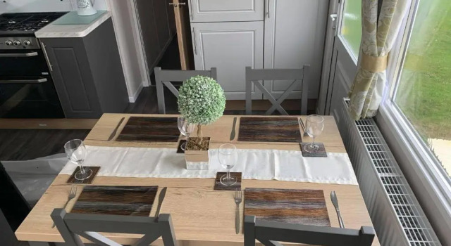 3 bed presitage caravan Doniford Bay, Reserva ahora Hotel Williton 