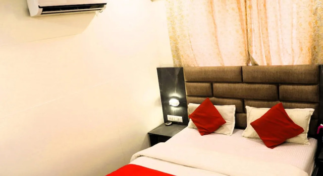 Номер Deluxe Hotel Vrundavan